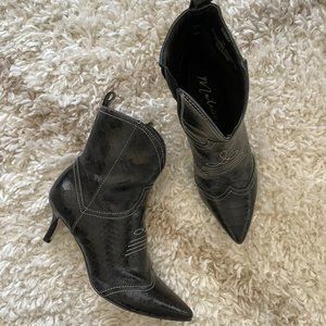 Black Western Boots